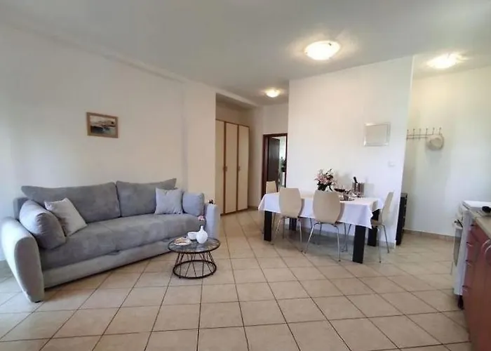 With Parking Space Krapanj, - 24787