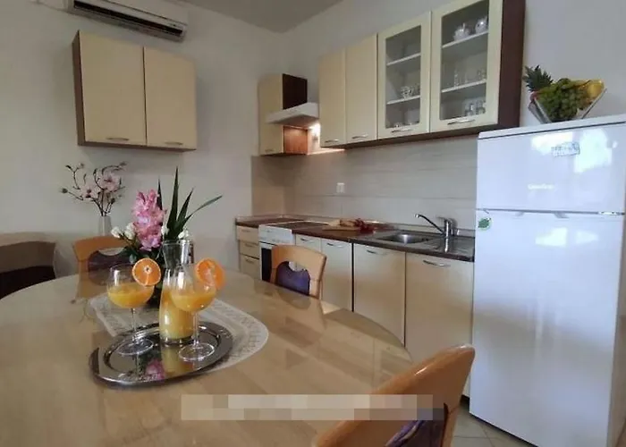 Appartement With Parking Space Krapanj, - 24787 *