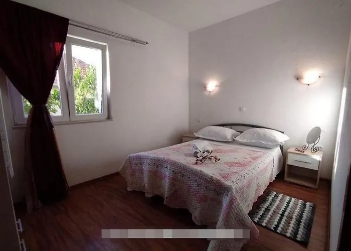 With Parking Space Krapanj, - 24787